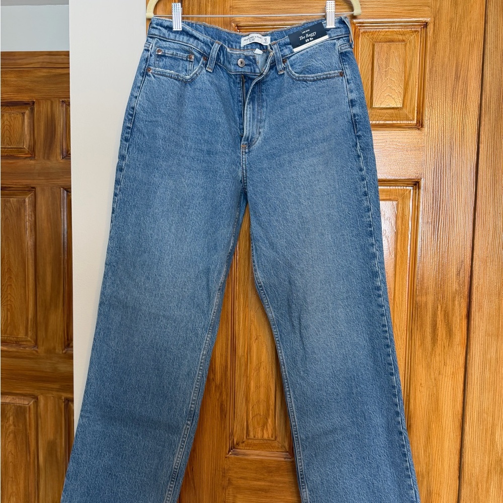 Abercrombie Curve Love Low Rise Baggy Jean